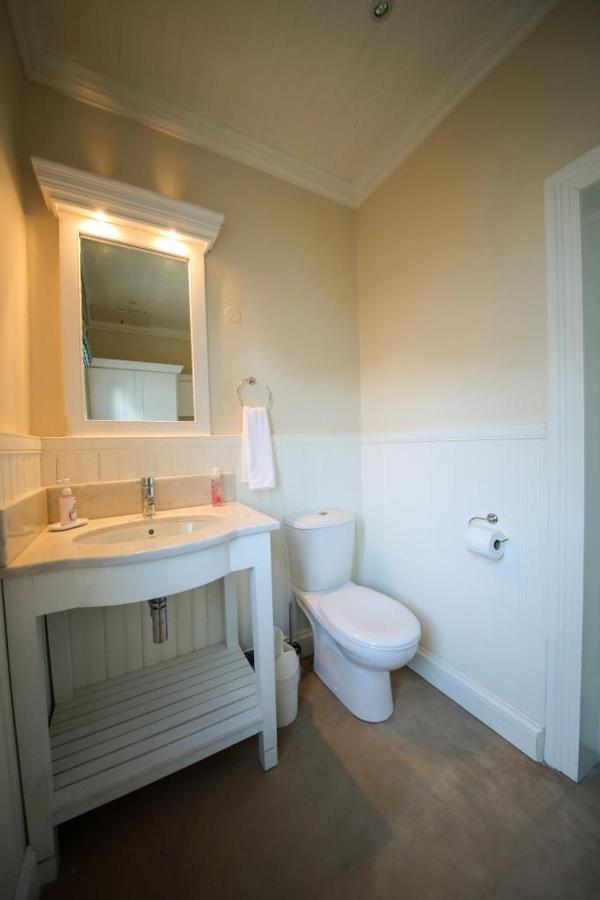 Catswhiskers Apartment Graaff Reinet Bagian luar foto