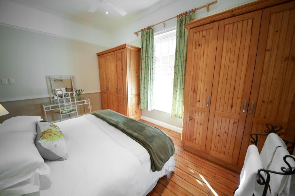 Catswhiskers Apartment Graaff Reinet Bagian luar foto