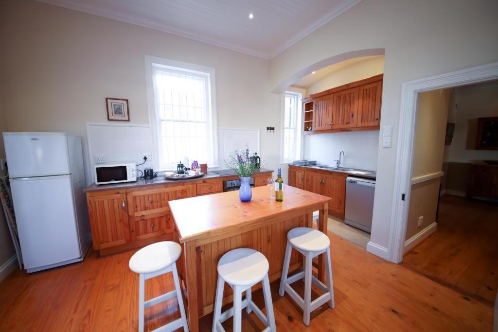 Catswhiskers Apartment Graaff Reinet Bagian luar foto